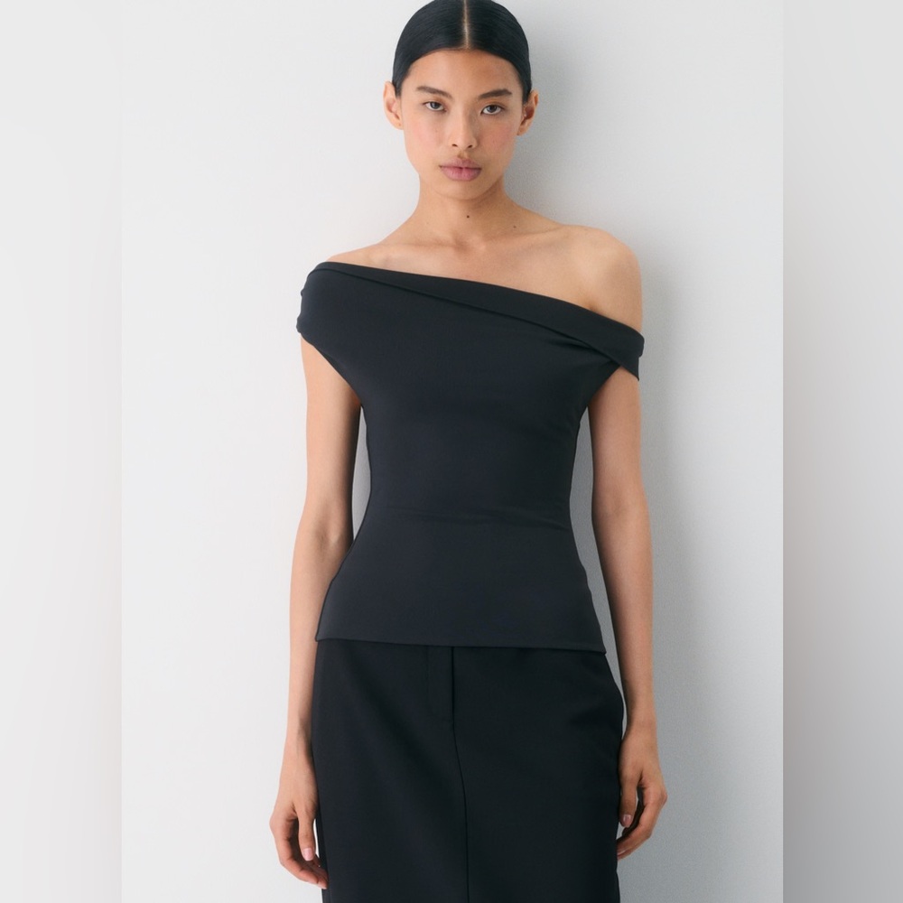 aritzia contour ravish top